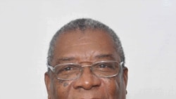 Presidente são-tomense adia eleições autárquicas e regional